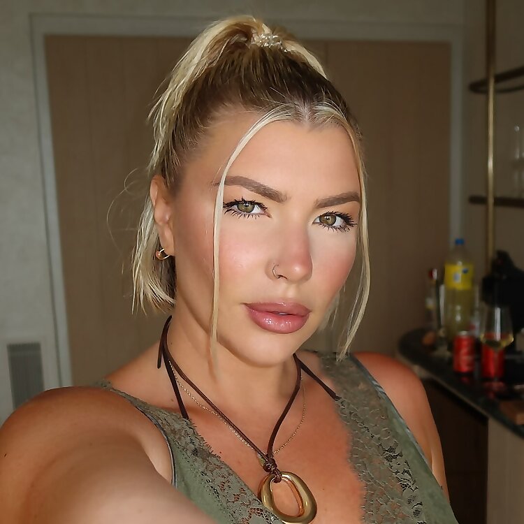 Olivia & Alex Bowen