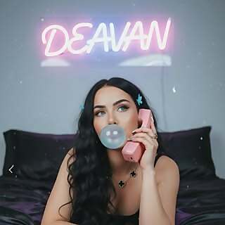 Deavan Clegg