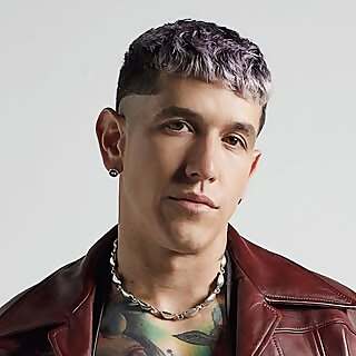  Lenny Tavarez