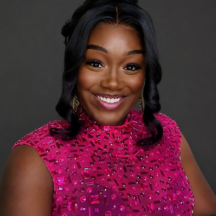 Monique B.