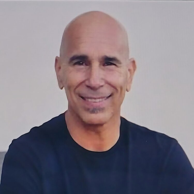 Greg Clowminzer