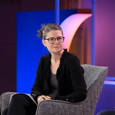 Karen R Weigert