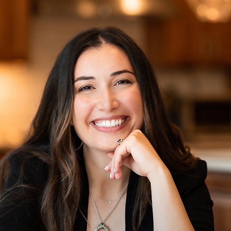 Dr. Leah Katz