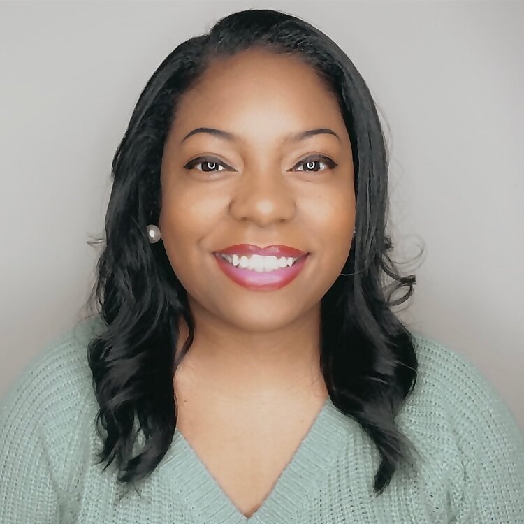 Nicole Lewis