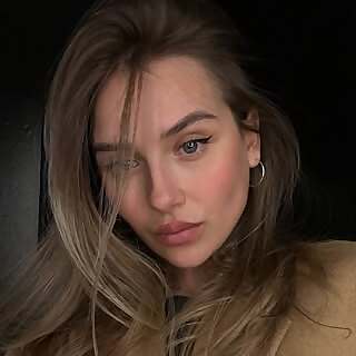 Alina Frolova