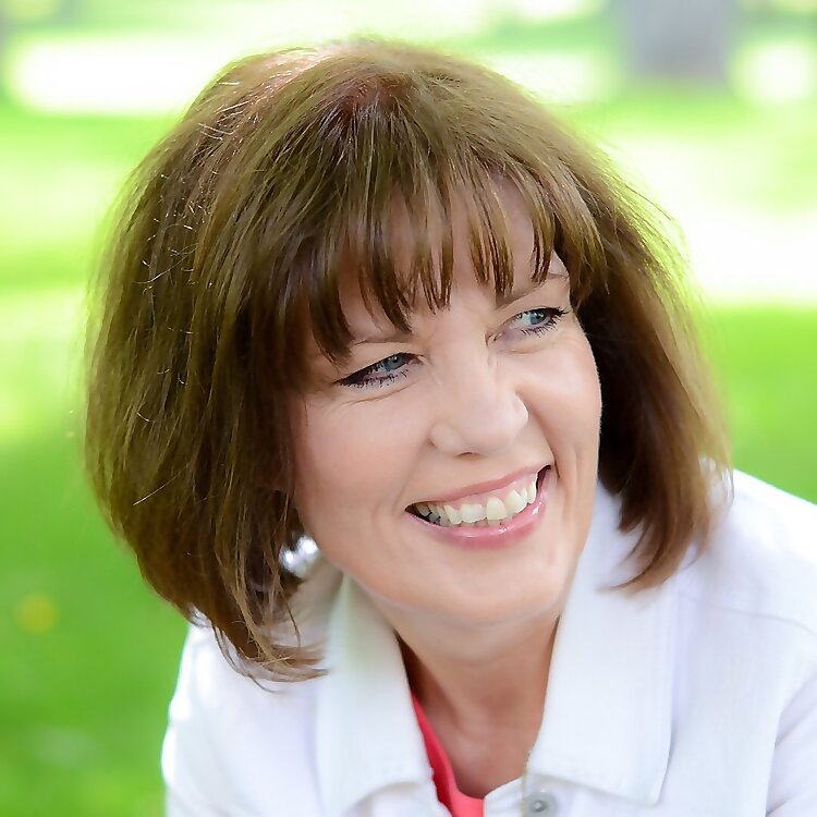 Joanna Weaver  