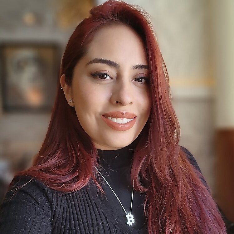 Lorena Ortiz