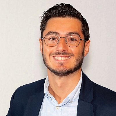 Claudio M. Camacho