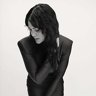 Vanessa Amorosi