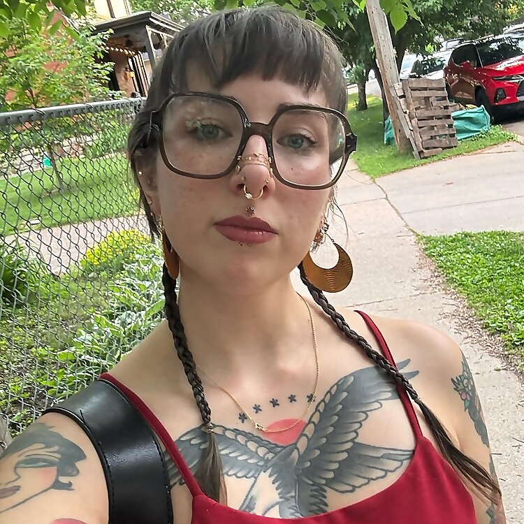 Hannah Lee