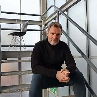 Simon Squibb