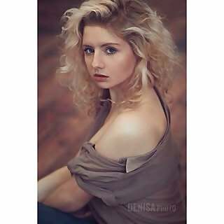 Chloe Loane
