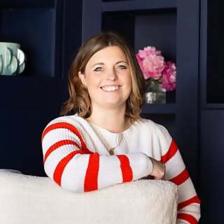 Kate Hewitt