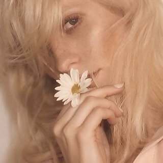 Poppy Delevingne