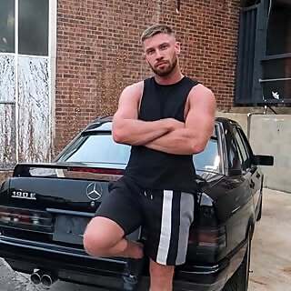 Lee Lockwood