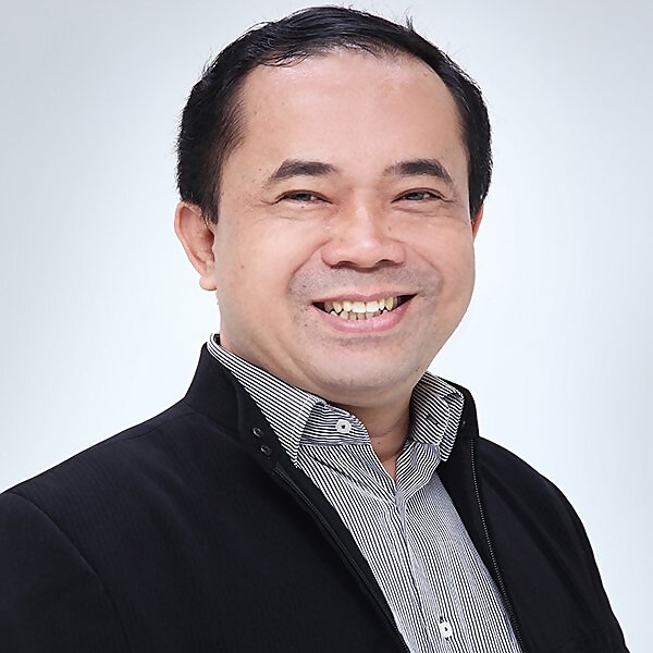 Dr Fahmi