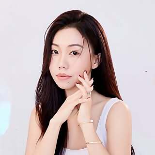 Helen Song