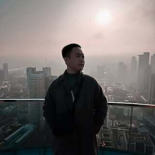 Zhen Ting Hong