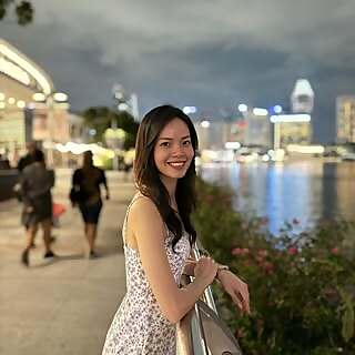 Esther Cai