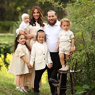 Chaya Sury Levine