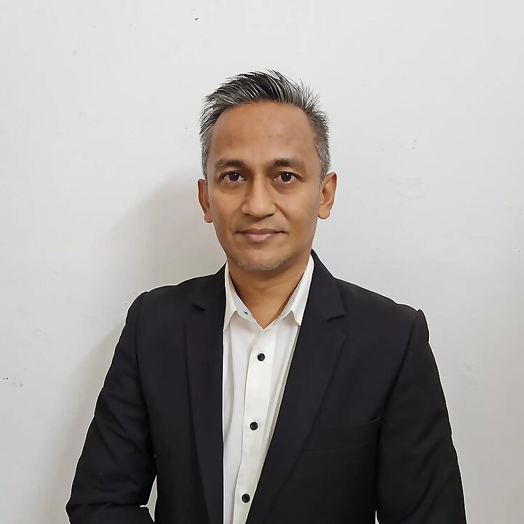 Empayar Hartanah