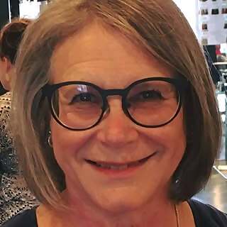Donna Lee Moran
