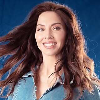 Top 100 OnlyFans Influencers in 2025 (OnlyFans Models)