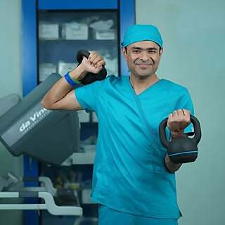Dr. Mohit Bhandari
