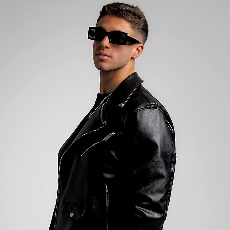 Alex Alonso