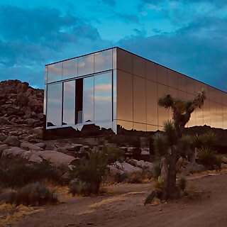 Invisible House