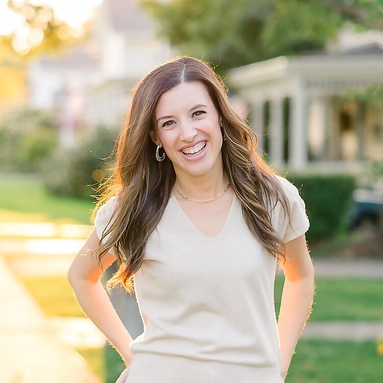 Kerri Lynne Cole
