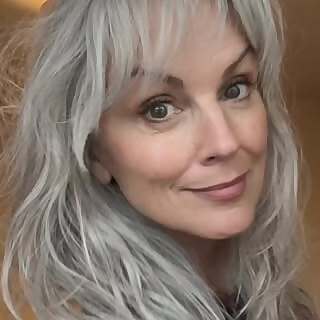 Julie Kneafsey