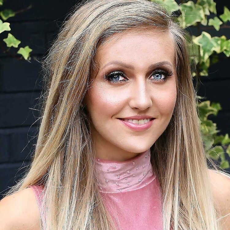 Amy Robb