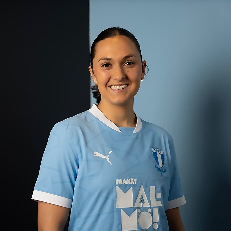 Izzy DAquila
