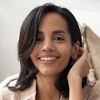 Angie L. Luna