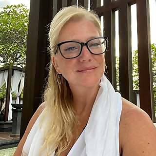 Amy Loughren Ridgway