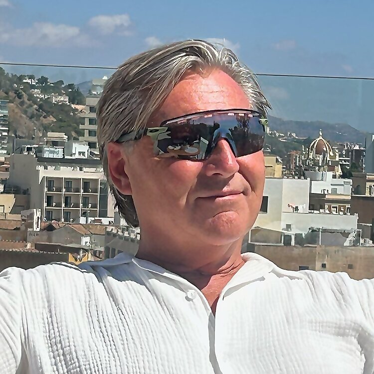 Mikael Andersson