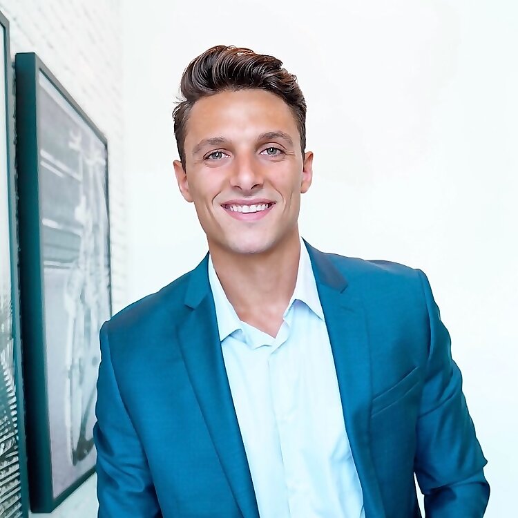 Dr. Benjamin Torres