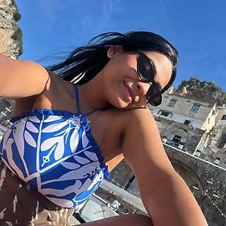 Alisha Dsouzaa