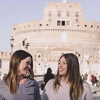 Elena & Assunta Mari