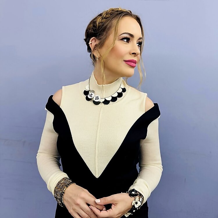 Alyssa Milano
