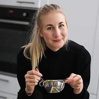 Caroline Eléhn