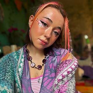 Evie Meg