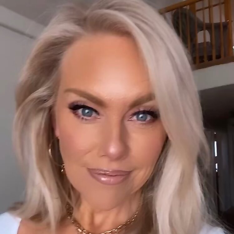 Stephanie Coy 