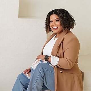 Vanessa Bowen 