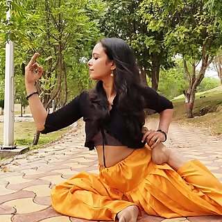 Ritu Singh 