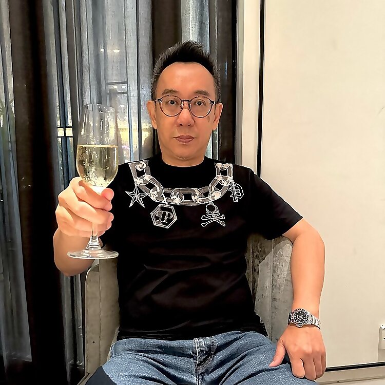 Nikolai Wee