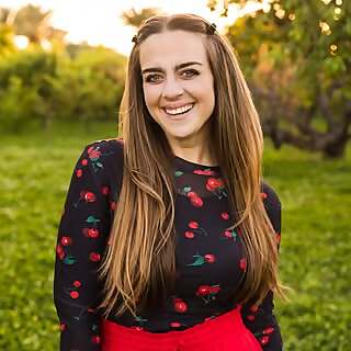 Leah Hope
