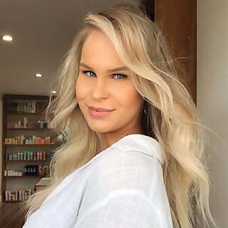 Maddie Walton 