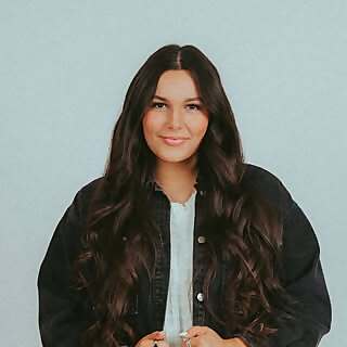 Julia (Poe) Petersen